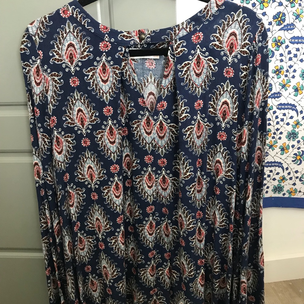 Patterned top worn once